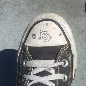 Meet your Posher, Ebony